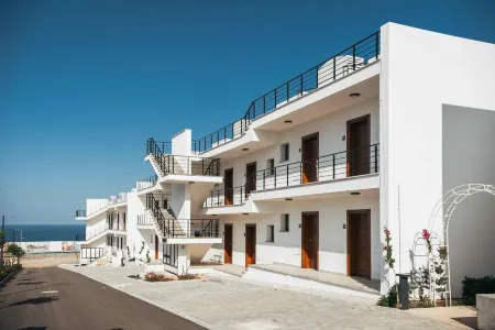 Pearl Island Homes Отели в г. Аканту