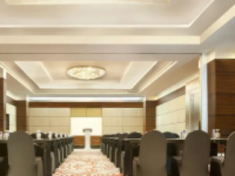 Le Méridien Coimbatore Hotels in Coimbatore