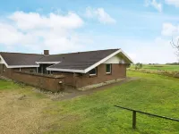 10 Person Holiday Home in Blavand