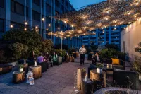 Crowne Plaza Zurich Hotel di 