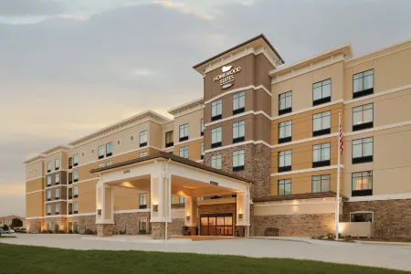 Homewood Suites by Hilton West des Moines/SW-Mall Area Отели рядом с достопримечательностью «Clive Elementary School»