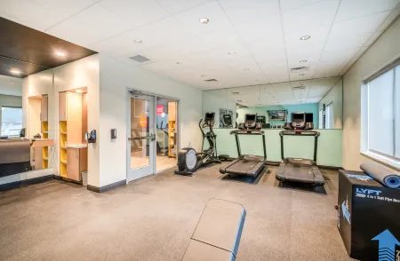 Tru by Hilton Greenville