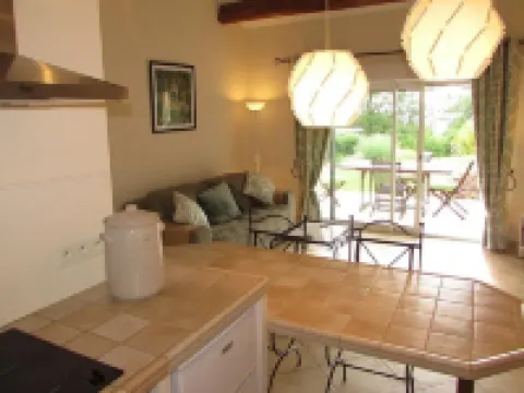 Barjac Villa Pastis - Gîte with swimming pool and view of the Cévennes mountains Hoteles en Barjac