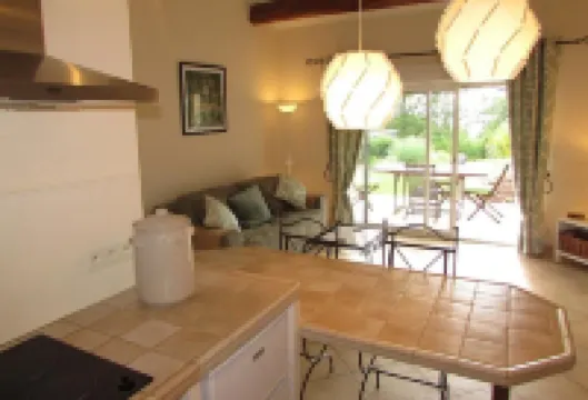 Barjac Villa Pastis - Gîte with swimming pool and view of the Cévennes mountains