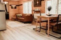 Tiny Timber, Tiny Cabin with a Scandinavian Flair! Sauna & Plunge Tub!