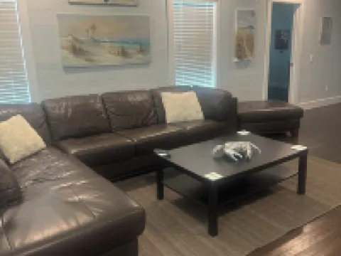 Downtown Dream-Renovated historic 1930s house-walking distance to DT Carrabelle! Hotels in Carrabelle