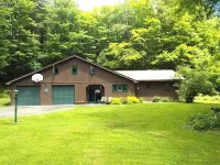Cozy Woodland 4 Bedroom