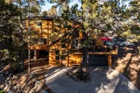 Serenity in the Pines - Luxury Cabin in Munds Park