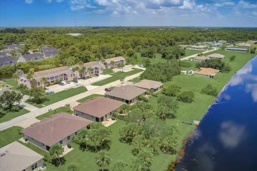 WaterFront Boundary vacation! Close to beaches 3bdr2bath,golfing fishing