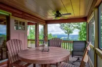 Vista Sunrise Mountain View with Hot Tub at Knight Sky Cabin