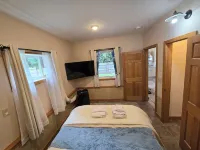 Peaceful 2-bed apartment near downtown Traverse City next to East Bay Beach
