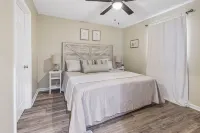 The Suite Spot 5 - minutes from casinos