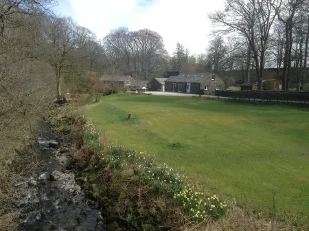 Lily cottage In An Idyllic Riverside Location, Lake District Nation Park.