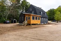 RIVER! Hot tub, Movie theater, Sauna, Massage chair