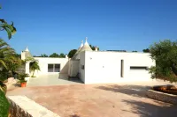 Charming trullo in Cisternino in Valle d’Itria, AC, free WIFI & parking Hotels in Cisternino