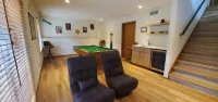 Rustic with a modern twist 3 bdr/3.5 bath chalet