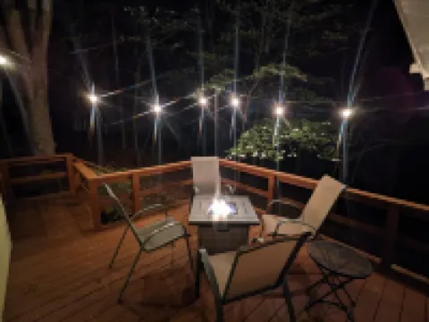 Sunrise Cottage on Lake Gaston is great for families and fishermen alike!