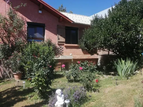 Appartement Pour les Amoureux de la Nature: Lac, Plan D'eau, Randos en Montagne Hotels in Embrun