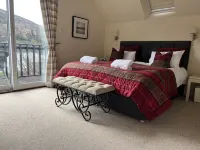 Chefs cottage. Idyllic 18th century cottage. Hotels near The Birks of Aberfeldy