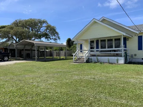 The perfect home to create your Island Traditions