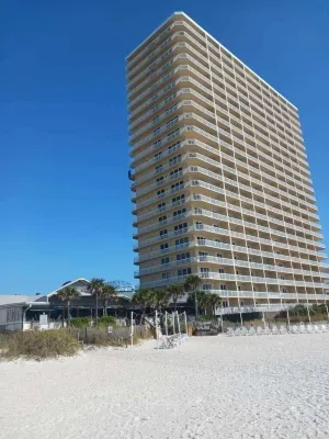 Oceanfront Condo w/ miles of white sand and blue ocean views @ Panama City Beach