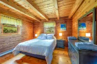 Bay-View. Waterfront Log cabin on the bay. Pet Friendly.
