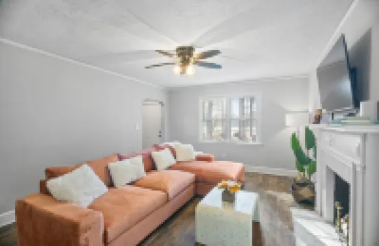 Forest Hills Cottage - 4.2 Miles from Masters