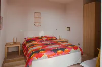 Apartment with a panoramic view of Lake Garda