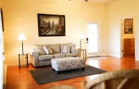 Holland Country Cottage is located in the Golden Triangle! Hotels in Williamstown