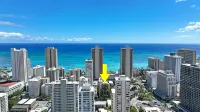12th Floor Waikiki Queen Studio with Gorgeous Pool & Spa