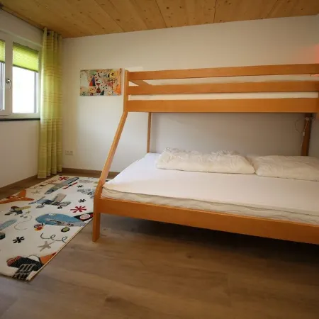 Ferienwohnung Wiesenblume UR