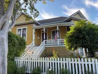 'De Mar House'- Historic Victorian Residence "Stroll Downtown Napa