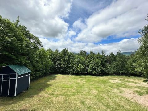 Nature’s Nest located in the heart of Wilmington, 5 minutes from Whiteface Mt