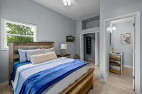 Unforgettable Sunrise View, Dual Living Spaces & on Douglas Lake by Pigeon Forge Hotels in Jefferson County