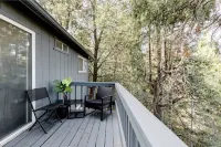 The Modern Get Away Cabin 3b2b - Lake View 🌲 w/ pool table & jaccuzi & suana Hotel a Crestline