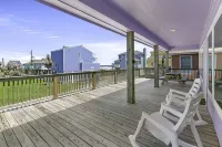 PURPLE PELICAN - 30 seconds from the sand!!!  Private Community Walkover