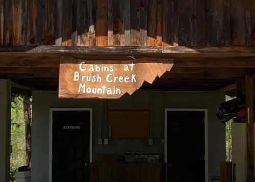 Cabins at Brush Creek Mtn-Creekside