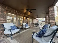 Recently Renovated Home w/private boathouse on main channel of Lake Guntersville