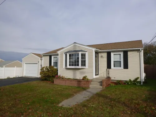 3-bedroom vacation home 6 minutes from Brown University