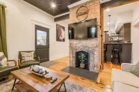 Bourbon Trail 3-bedroom house in Frankfort 1.5 Miles to Buffalo Trace