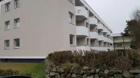 1A apartment, 2-4 people, very close to the beach, central, large garage, family friendly - ブティック