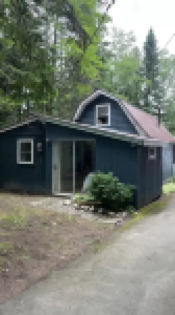 Cozy escape in Portage Lake. Sleeps up to ten people!