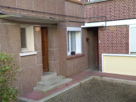 FLAB'MARIN RENT A 1 MINUTE OF THE BEACH FOOTS classified 2 stars Отели в г. Ле Трепор