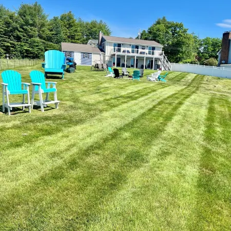 Lakefront, game room, firepit, kayaks, pedal boat, frog mat, canoe