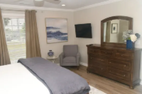 Madison, Huntsville Alabama 4 Bedroom Vacation Rental on a 1 Acre Lot