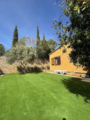 Beautiful town with private pool Hotel in zona Cala Malaret