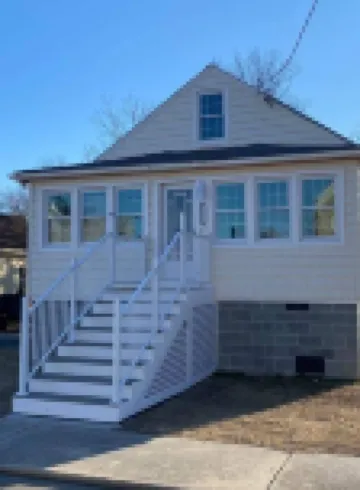 Cottage On Famous Chincoteague Island-Famous Wild Ponies