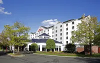 Hilton Garden Inn Springfield, MA - parking