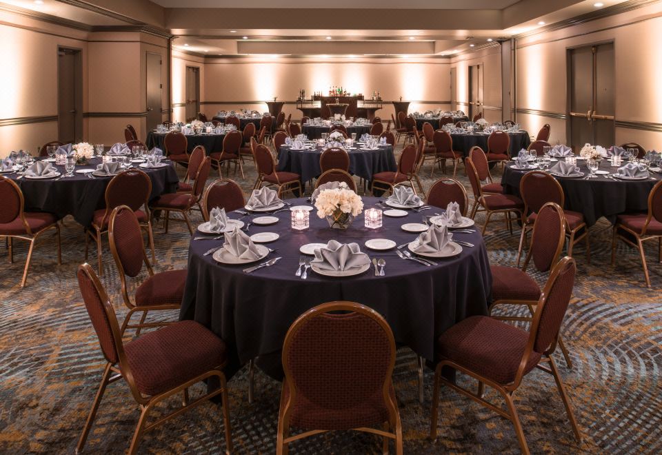 엠버시 스위트 수영장