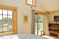 Cottage with a Vista